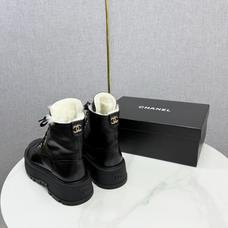 Ch**el boots
